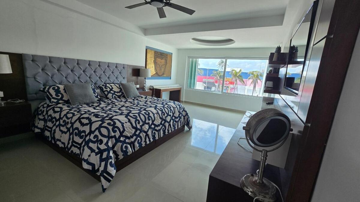 Bridek * Cancun